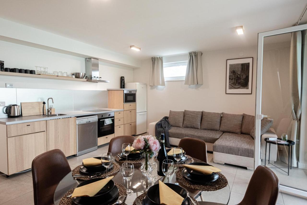 Oak Residents Siofok Apartment Exterior photo